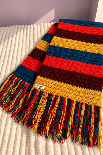 Rangrez Crochet Scarf