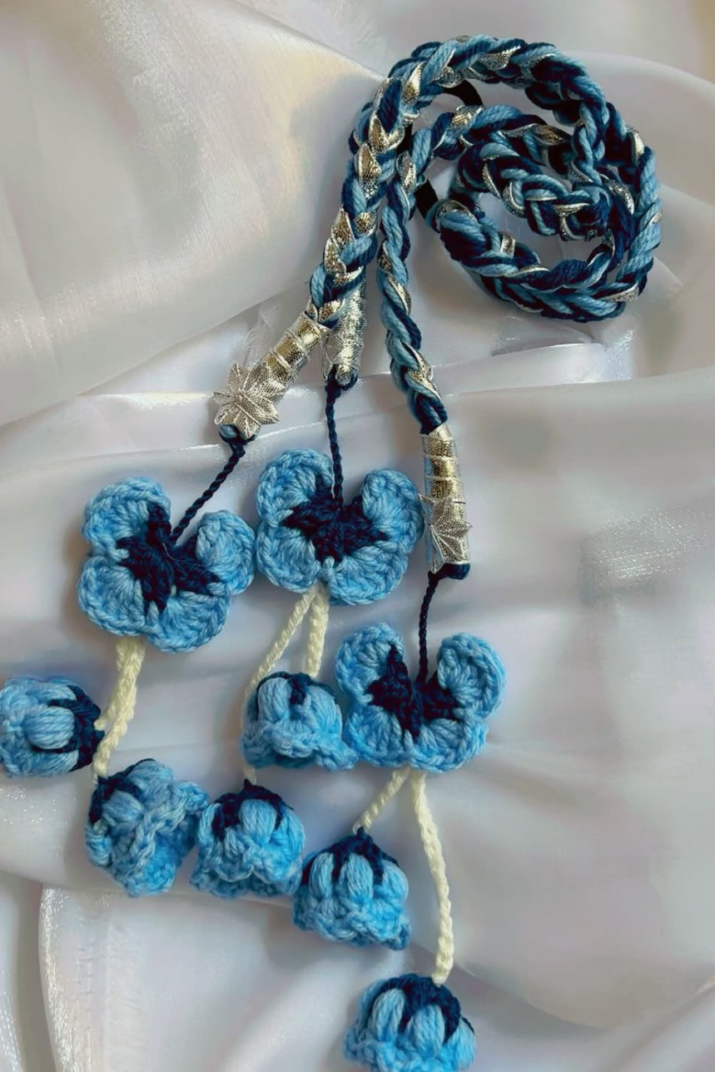 Rosellea- Phoolon Wala Paranda