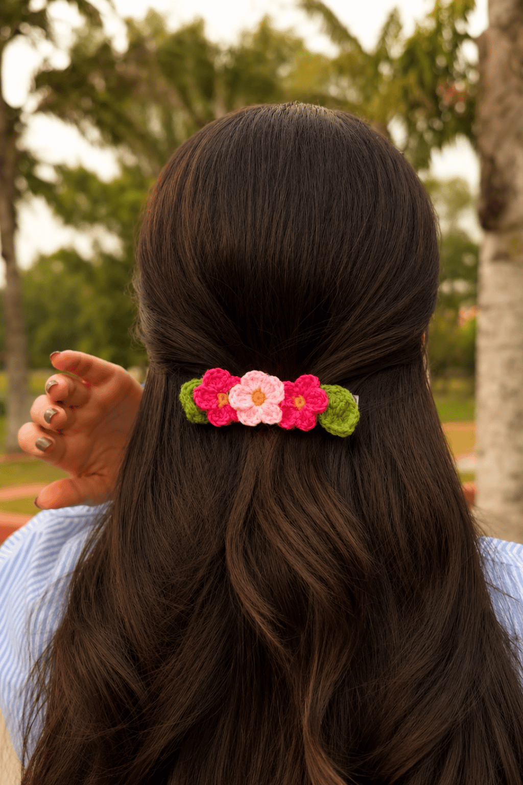 Pack Of 2 - Rose tiara (headband) + Alligator pin (2 pieces )